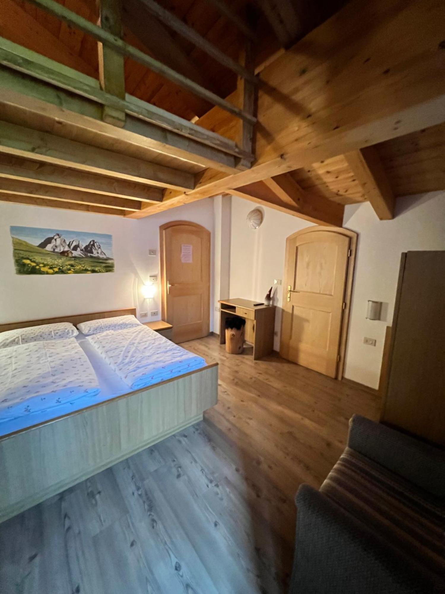 Garni Eden Bed And Breakfast Soraga Kültér fotó