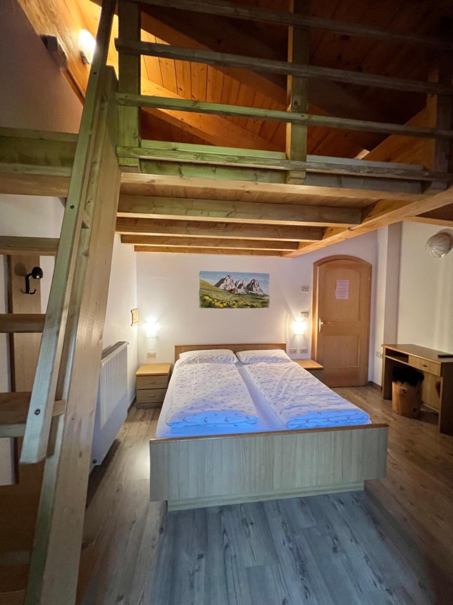 Garni Eden Bed And Breakfast Soraga Kültér fotó